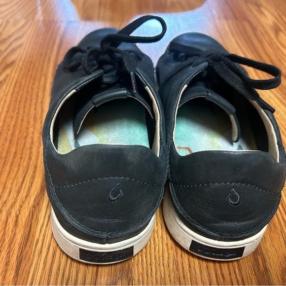 OluKai Black Leather Sneaker Size 10 - Picture 3 of 7